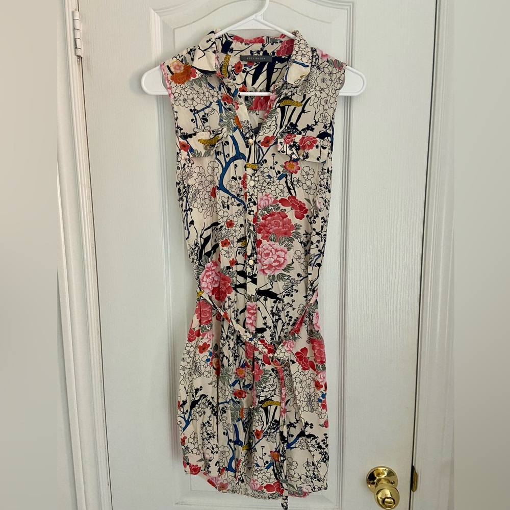 4 for $20 🖤 SUZY SHIER belted button-up shirt dress